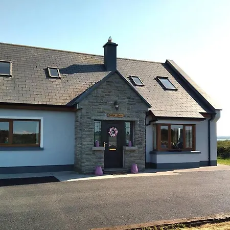 Vakantiehuis Luxurious Property, Paddy's Haven, Wild Atlantic Way, County Clare *