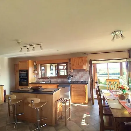 Luxurious Property, Paddy's Haven, Wild Atlantic Way, County Clare Vakantiehuis