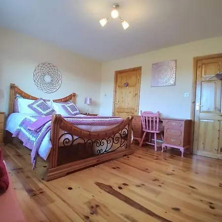 Luxurious Property, Paddy's Haven, Wild Atlantic Way, County Clare Дом отдыха